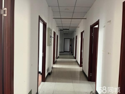 南京市鼓楼润丰市场仓库办公楼图4