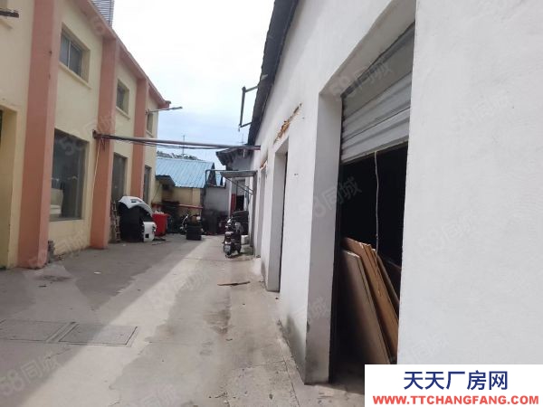 南京市鼓楼区五塘广场地铁口，层高9米厂房出租，可做体育，仓储等业态