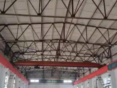 出租陵园街厂房2600平，独门独院，吊车10吨，可进大车图1