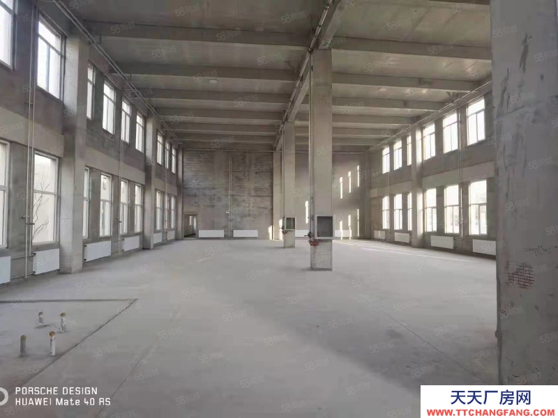 800平出租，高举架，价格合适房主着急