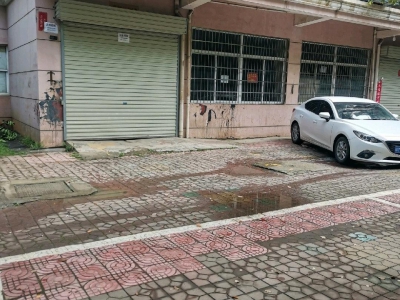 (出租) 南昌红滩谷新区凤凰花园东区交通便利城市中心可走大车，多用途都行图1