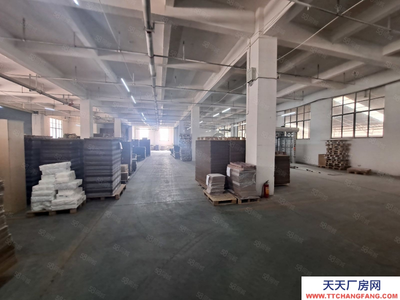 (出租) 南昌青山湖区广州路标准厂房一楼出租