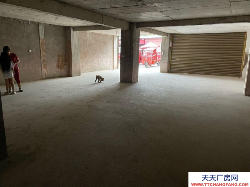 重庆开县位于兴合四号院，交通方便，上下货方便