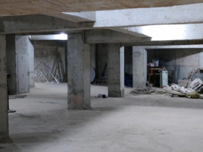 重庆垫江城区场地距离县城1.5公里内，图3