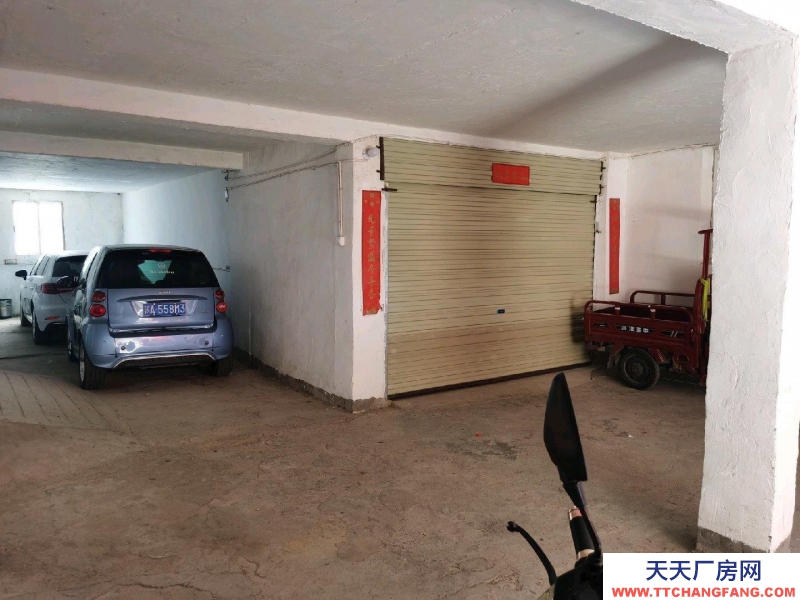 (出租) 南昌东湖区厂房1000平。可分租。进大车，距市中心5车程