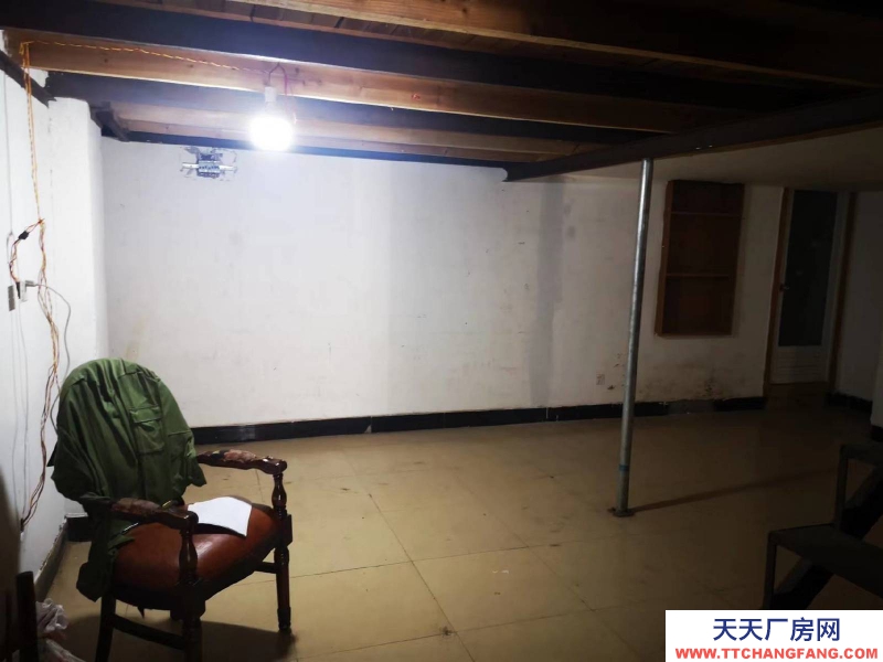 (出租南昌东湖苏圃路仓库