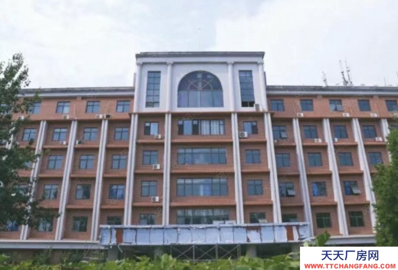 (出租) 大型厂房出租 格局方正 办公室 宿舍配套齐全 欢迎电联
