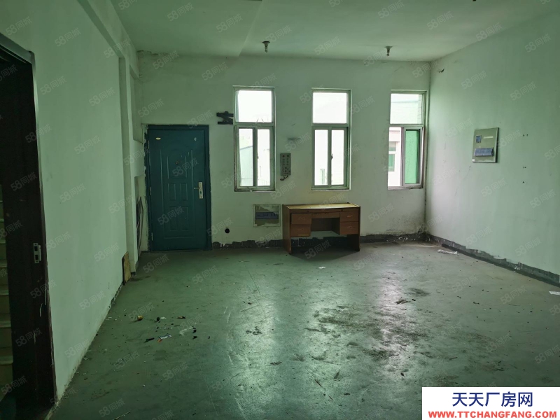 济南天桥二环内独栋工业厂房 实用面积660平 有货梯送露台 个人产权