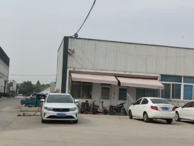 济南长清厂房车间配有行车，水电齐全，此厂房可进大车，大院，可双面卸货图1