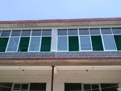 济南长清 出租仓库或住房，大车进出方便。适合办公、培训多行业。图1