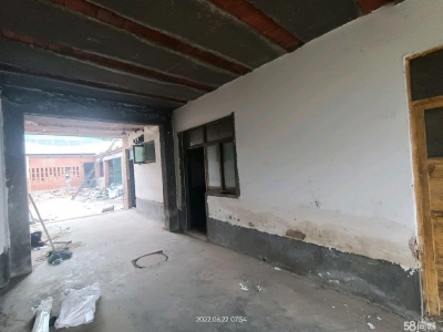 石家庄 行唐  农村。前后各有一个院落。有雨棚，五间单间宿图4