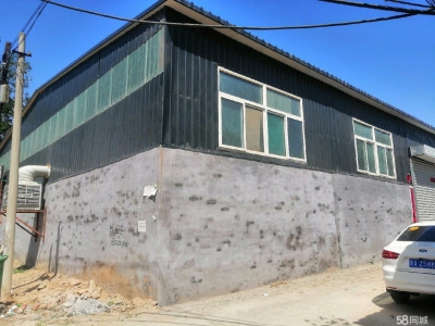 石家庄 灵寿 厂房出租，面积360平方米.水电齐全.电动卷闸.价格面议！图1