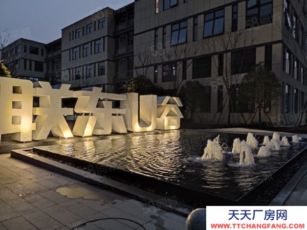 长沙市岳麓区麓谷!400平，层高4.2米，双电梯，生产办公皆宜，配套公寓