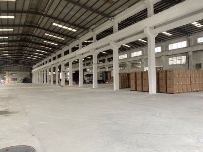 (出租) 广州南沙揽核镇近高速新出高台仓库7000方，超大空地，滴水9米图2
