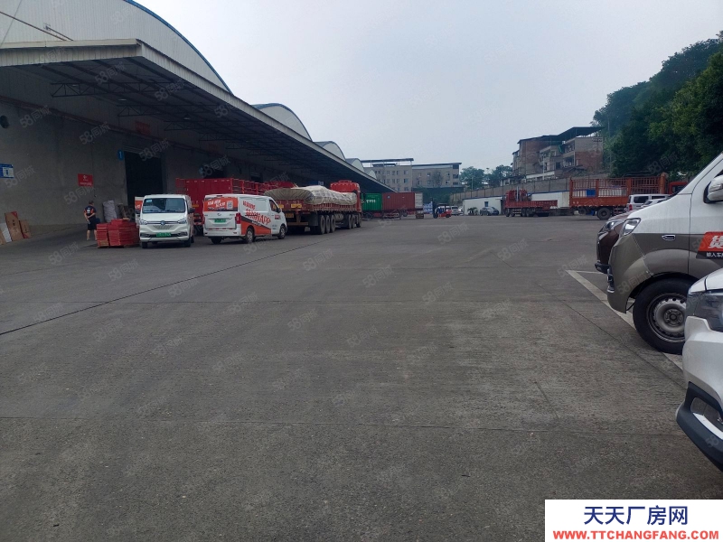 重庆巴南业主出租花溪工业园内单层一楼1200,1300