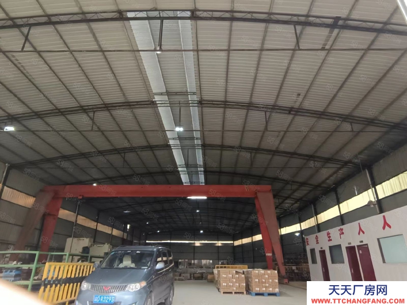 重庆巴南界石镇厂房招租带行车 业态不限 可以进拖挂 仅租14