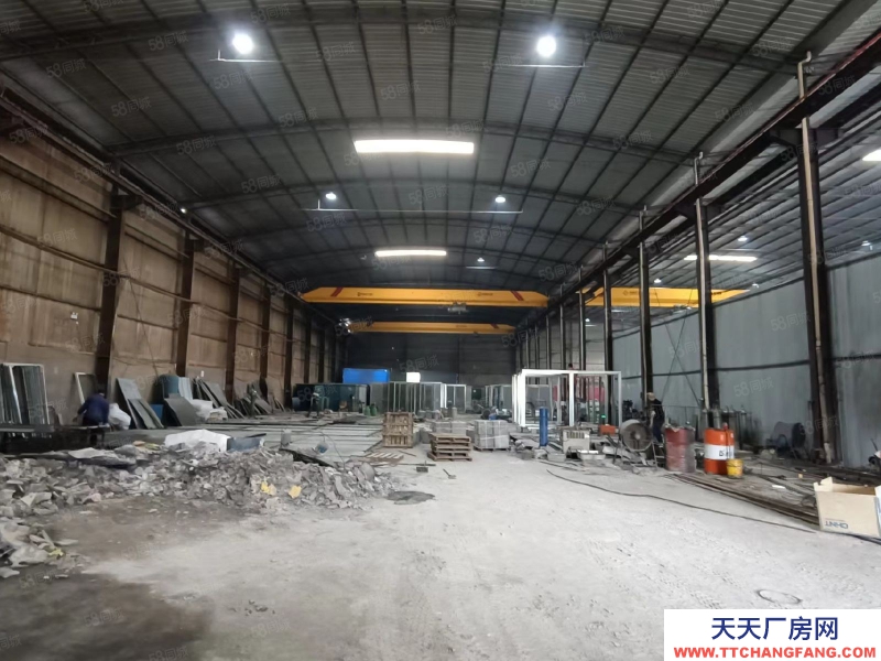 重庆巴南界石镇厂房招租带行车 业态不限 可以进拖挂 仅租14