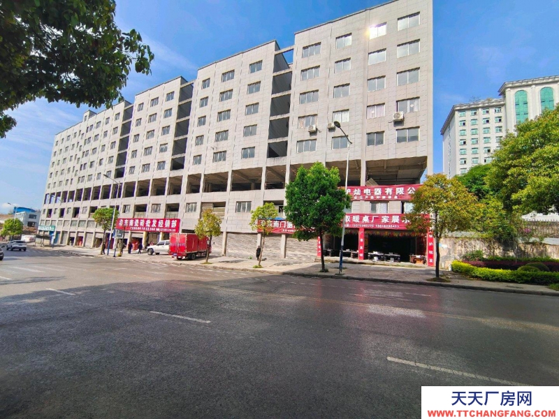 重庆黔江 工业厂房带行车，层高12米