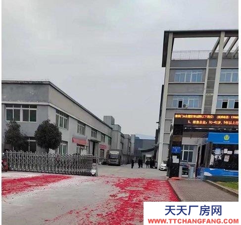 重庆长寿区标准厂房，主要做套装门，设施设备齐全