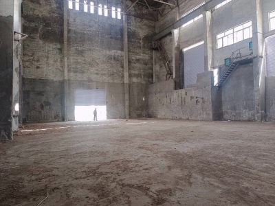 青岛市10000平米厂房出租图1