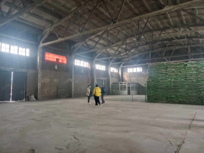 青岛市北1500平大面积厂房，地面平整，层高12米，可做体育类图5