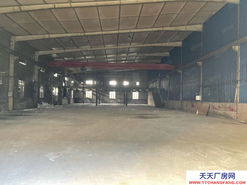 杭州上城(出租) 石祥东路世纪大道口一楼独门独院1800平方 （层高9米）出租