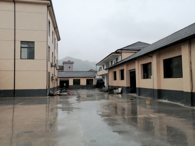 杭州上城(出售) 出售 海宁连杭开发区7亩土地，单层砖混厂房4000方，有证图1