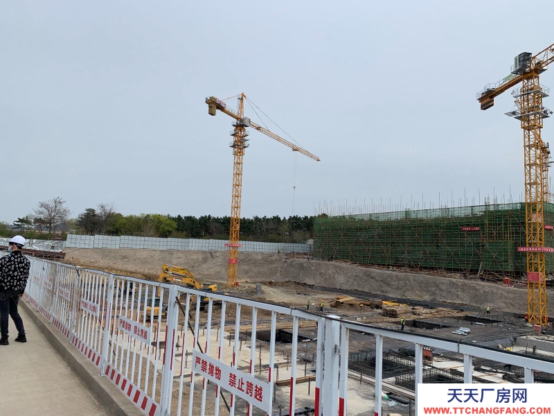 青岛市北独立产权双层独栋，场地大可进出半挂，付款灵活，价格可议