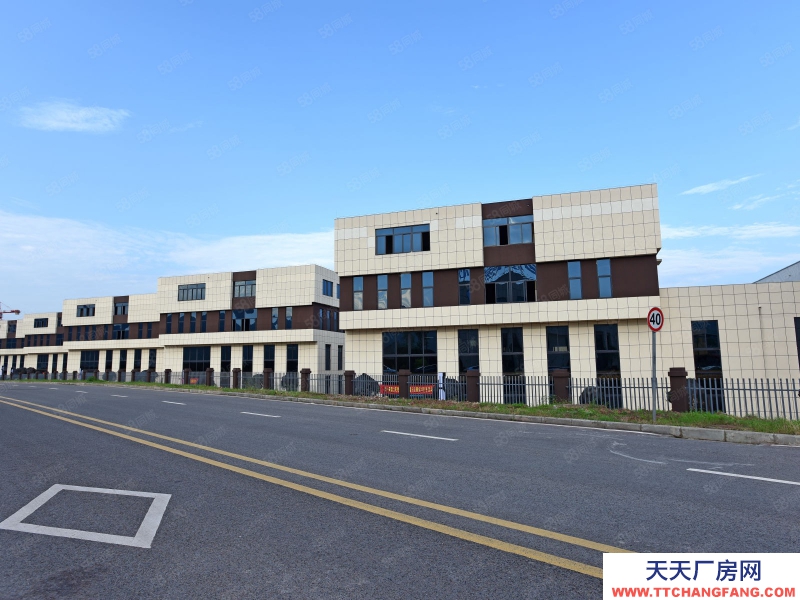 (出租) 重庆南川火车头式厂房，面积870到4000