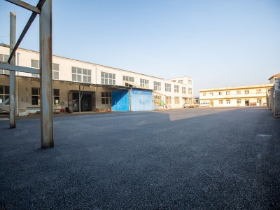 青岛李沧出租三层厂房4000（有货梯传送带）图2