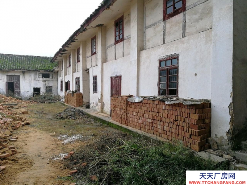 (出售)重庆涪陵 低价出售独门独院3800平米证在手
