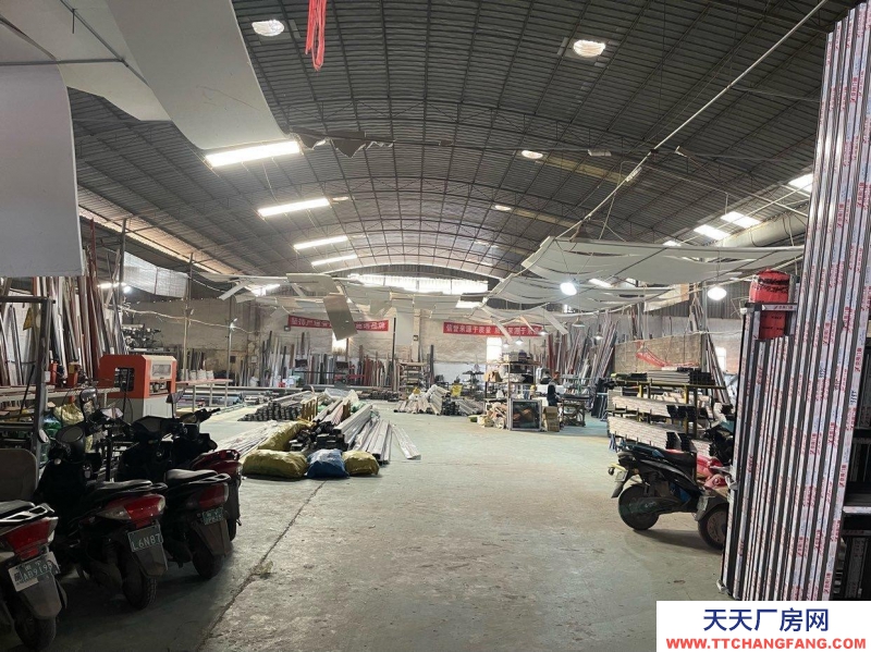 南宁市西乡塘区(出租) 位于秀厢大道天地源建材市场后面