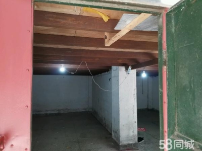 南京市玄武区珠江路仓库出租位于长发大厦和珠江大厦中间图4