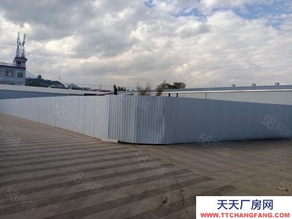 (出租) 白路脚厂房出租，水通，电通，路通，国有土地，可以正常办理营业
