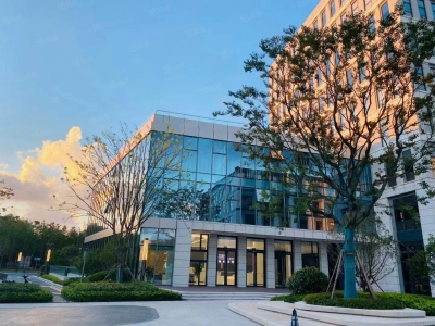 杭州余杭(出售) 独门独户的花园厂房出售 价格面议图2