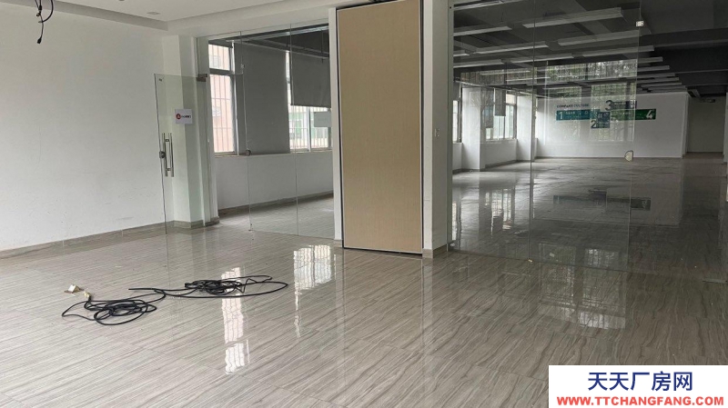 (出租) 深圳罗湖新秀工业区9栋二楼出租户型方正采光好