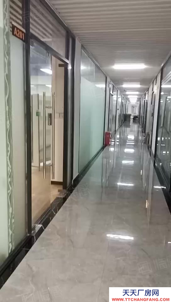 (出租) 深圳近罗湖布吉物业直租厂房仓储180平1楼7200元