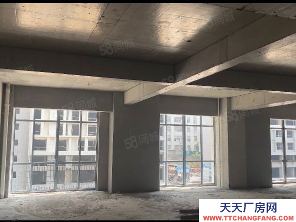 长沙市天心区   双地铁，商场旁，政府园区，研发办公厂房出租出售
