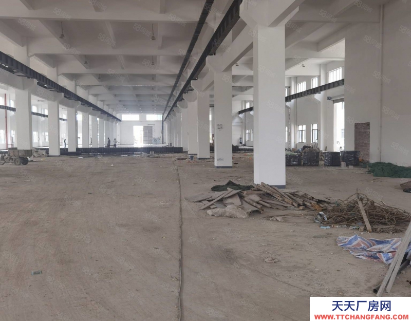 杭州富阳(出租) 出租鹿山工业区单层厂房7000方.位置好，大车方便。.