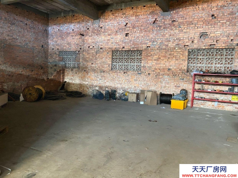 南宁市西乡塘区(出租) 村委厂房，水免费，电价优惠厂房可分租可翻改