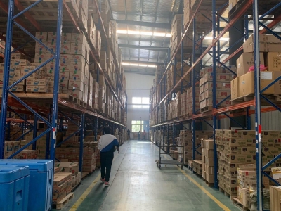 青岛胶州新建厂房，水泥地面，高6米，宽35长38图1