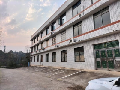 长沙市开福区钢结构2900平，带5吨行吊，专变，交通方便图2