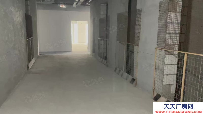 (出售)深圳宝安 首付100万宝安地铁口标建筑48至1400平厂房出售可办公