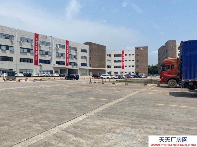 (出租) 深圳龙岗宝龙工业园8000平精装厂房出租500平起分租另有一楼