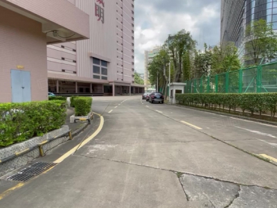 (出租) 深圳盐田沙头角新出一楼1000平红本厂房仓库招租，生产等行业图1