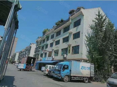 长沙市芙蓉区 火炬村北300平厂房出租图1