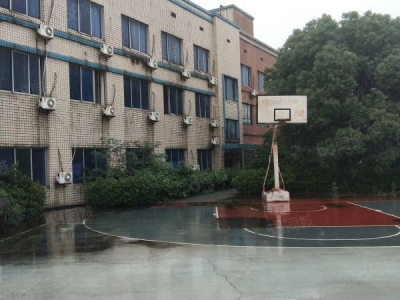 长沙市望城区 大面积厂房整体出租 适合办学校图1