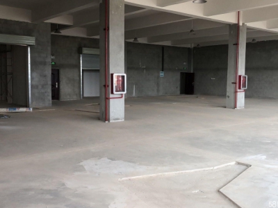 南宁市西乡塘区(出租) 那安高速路口附近，交通便利，道路宽敞，厂房毗邻2.5吨货梯图3
