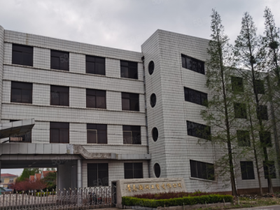 青岛平度厂区整体出让 高速国道旁 证件齐全 仅契税图1