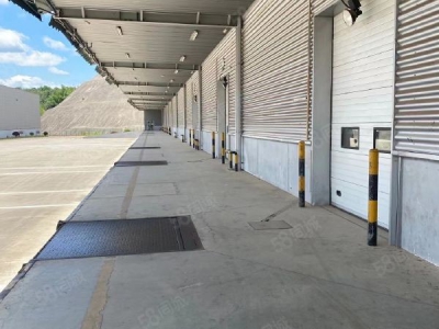 长沙市宁乡区 高标准带月台仓库10000方可分租临近高速入口图4